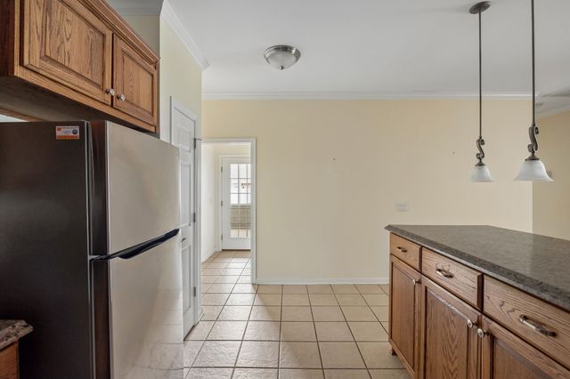 123 Shore Dr, White House, TN 37188