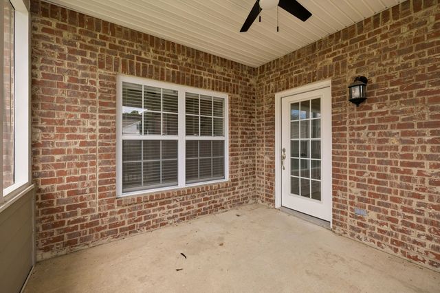 123 Shore Dr, White House, TN 37188