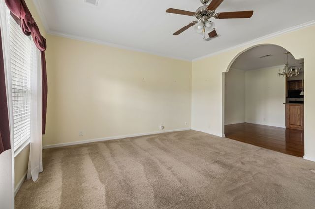 123 Shore Dr, White House, TN 37188
