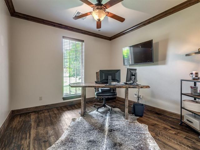 1317 Narrows Bridge Circle, Edmond, OK 73034