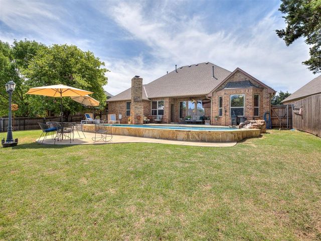 1317 Narrows Bridge Circle, Edmond, OK 73034