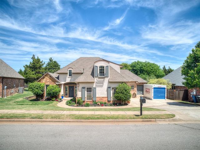 1317 Narrows Bridge Circle, Edmond, OK 73034