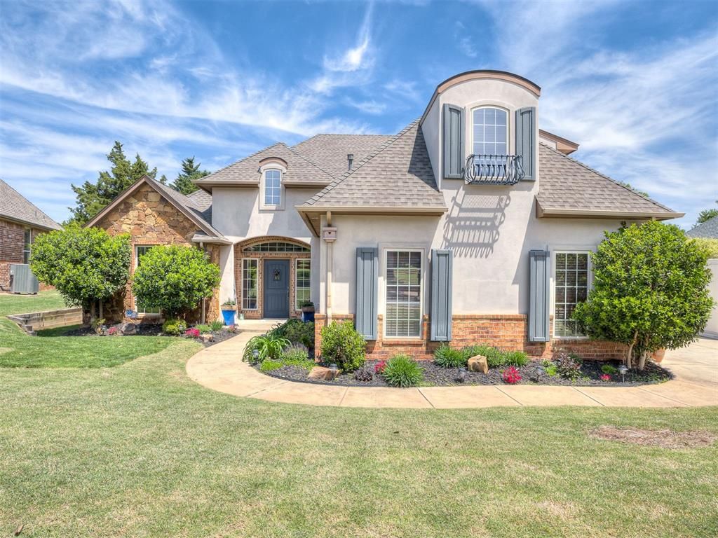 1317 Narrows Bridge Circle, Edmond, OK 73034