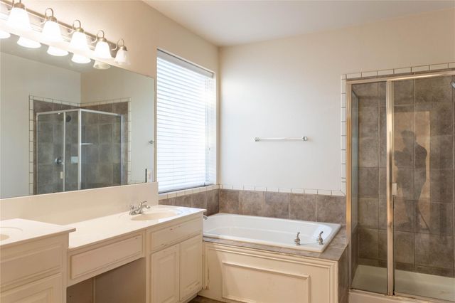 413 Brookmere Lane, Murphy, TX 75094