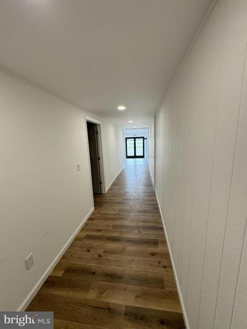 5921 BRISTOL EMILIE RD, Levittown, PA 19057