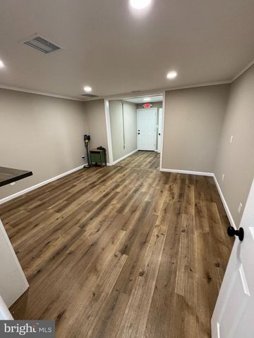 5921 BRISTOL EMILIE RD, Levittown, PA 19057