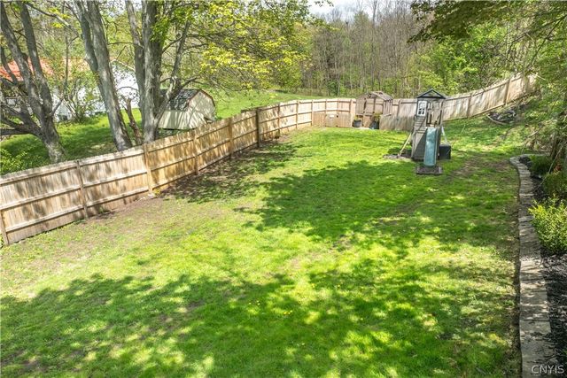 2826 County Route 57, Volney, NY 13069