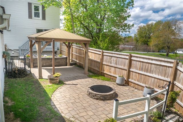 2826 County Route 57, Volney, NY 13069