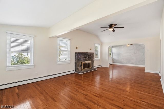 134 Minnehaha Blvd, Parsippany-troy Hills Twp., NJ 07034