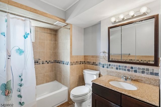 134 Minnehaha Blvd, Parsippany-troy Hills Twp., NJ 07034