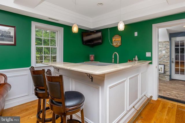 107 E MILL RD, Flourtown, PA 19031