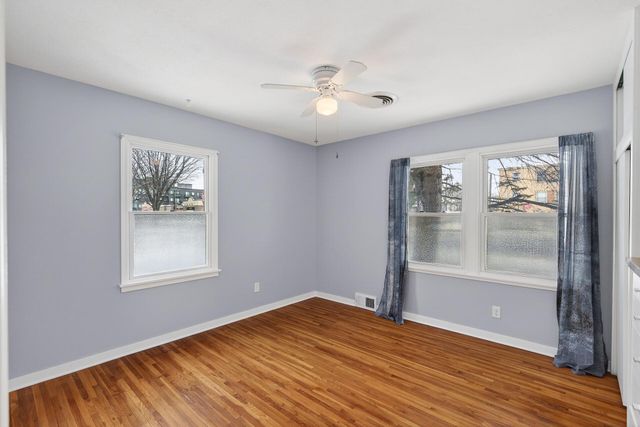 317 Snelling Avenue S, Saint Paul, MN 55105