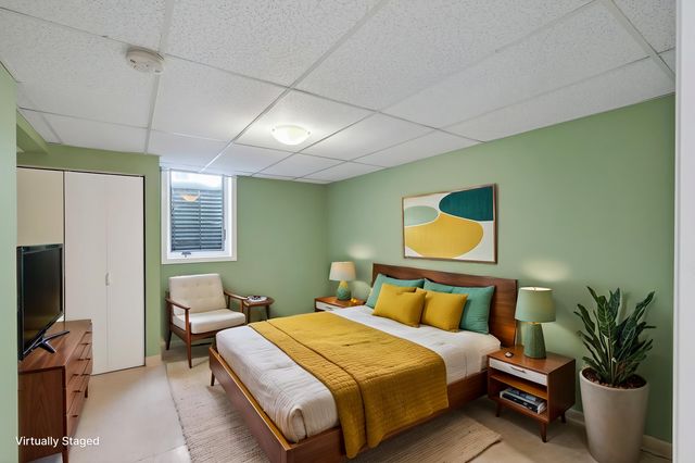 317 Snelling Avenue S, Saint Paul, MN 55105