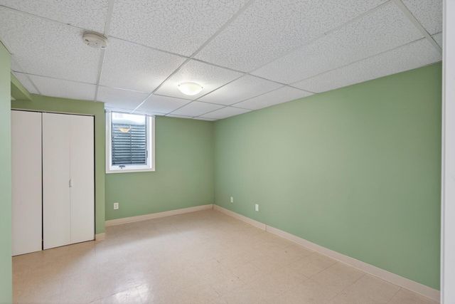 317 Snelling Avenue S, Saint Paul, MN 55105