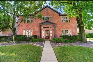 13515 Jessica Lane, Houston, TX 77069