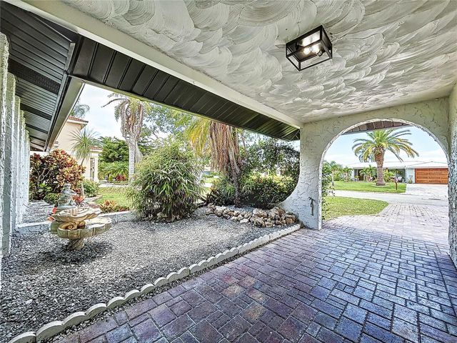 5040 GLENN DRIVE, New Port Richey, FL 34652