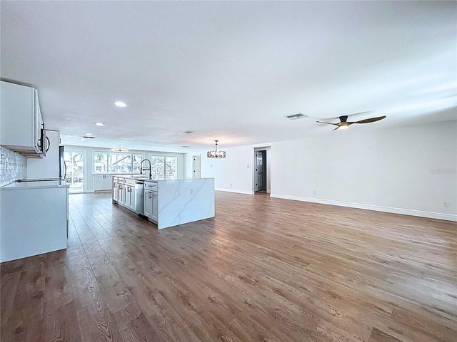 5040 GLENN DRIVE, New Port Richey, FL 34652