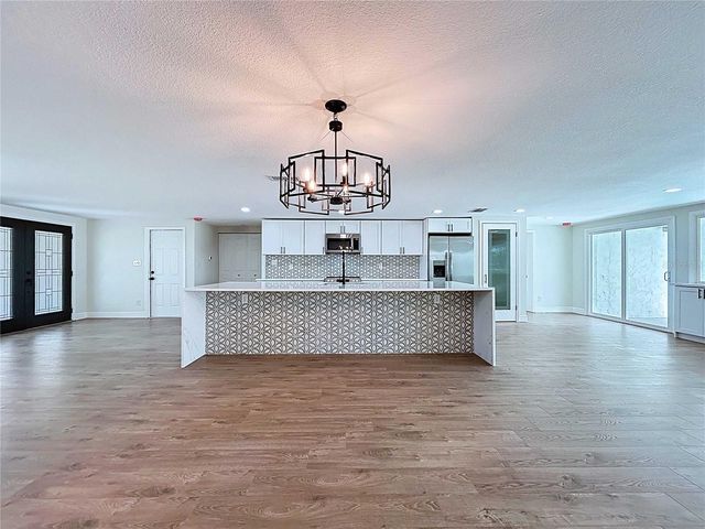 5040 GLENN DRIVE, New Port Richey, FL 34652