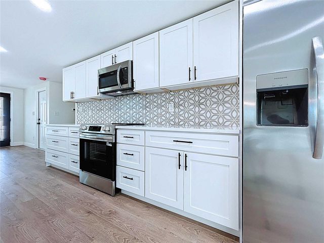 5040 GLENN DRIVE, New Port Richey, FL 34652