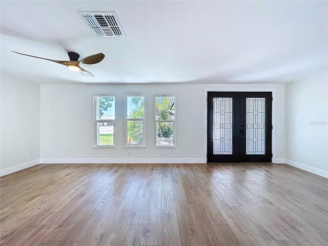 5040 GLENN DRIVE, New Port Richey, FL 34652