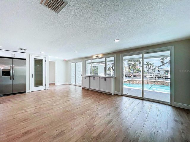 5040 GLENN DRIVE, New Port Richey, FL 34652