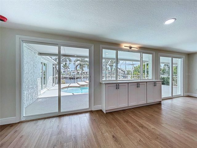 5040 GLENN DRIVE, New Port Richey, FL 34652