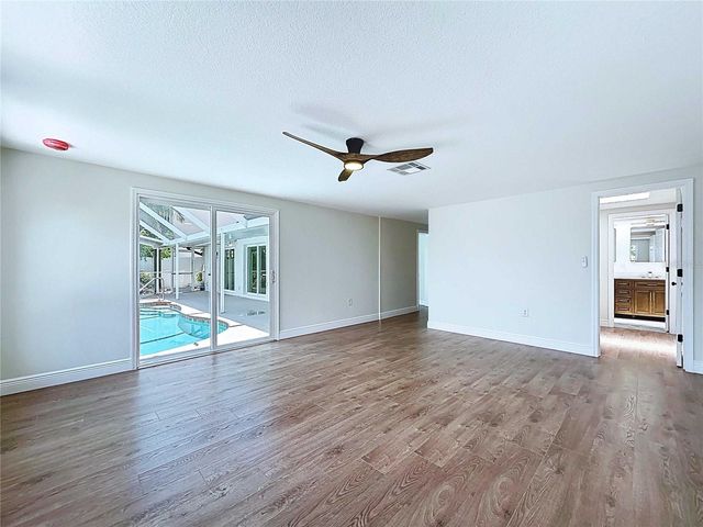 5040 GLENN DRIVE, New Port Richey, FL 34652