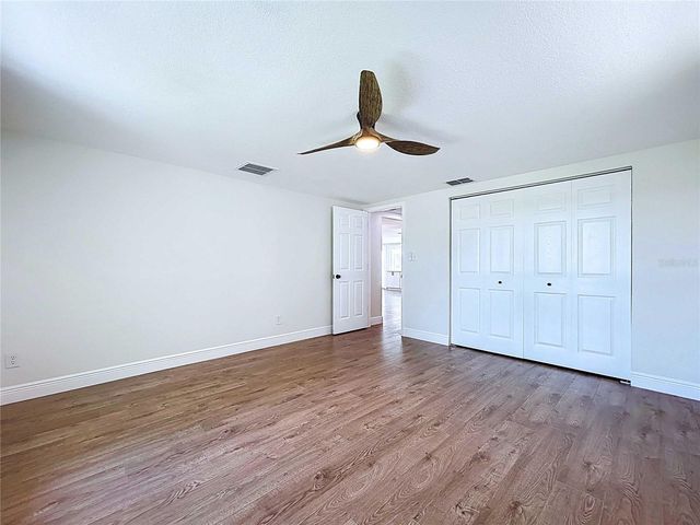 5040 GLENN DRIVE, New Port Richey, FL 34652