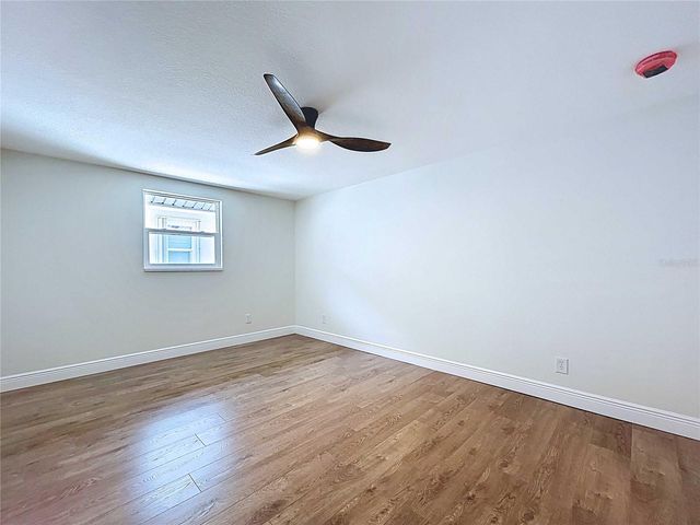 5040 GLENN DRIVE, New Port Richey, FL 34652