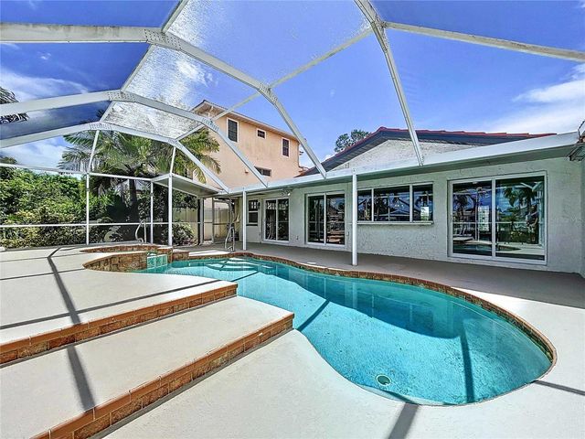 5040 GLENN DRIVE, New Port Richey, FL 34652