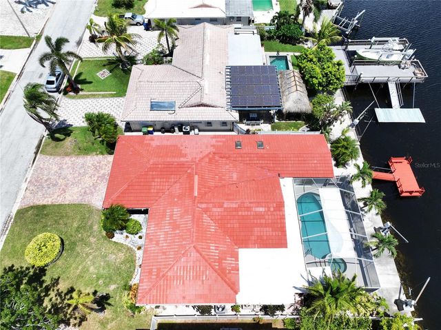 5040 GLENN DRIVE, New Port Richey, FL 34652