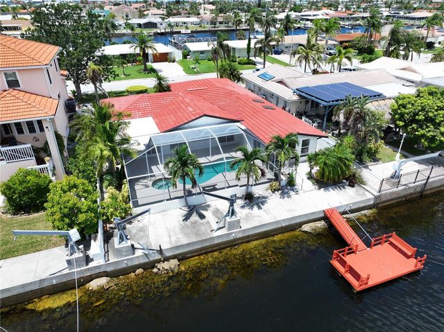 5040 GLENN DRIVE, New Port Richey, FL 34652