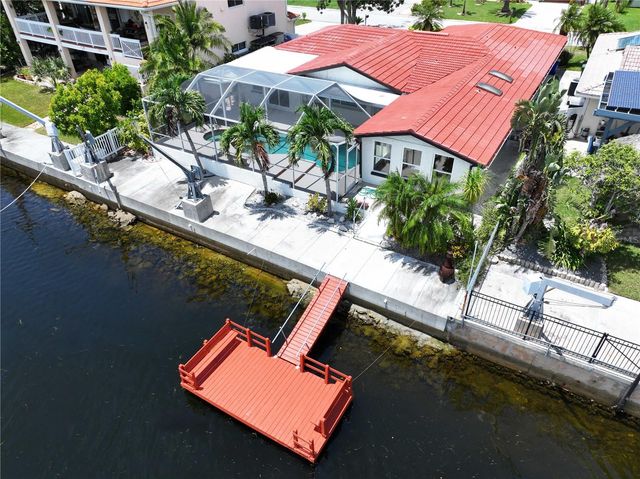 5040 GLENN DRIVE, New Port Richey, FL 34652