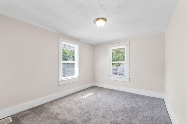 320 E Xenia Drive 320 E Xenia Drive, Fairborn, OH 45324