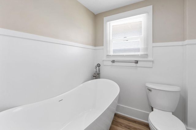 320 E Xenia Drive 320 E Xenia Drive, Fairborn, OH 45324