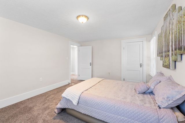 320 E Xenia Drive 320 E Xenia Drive, Fairborn, OH 45324