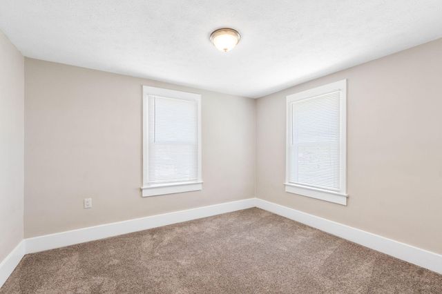 320 E Xenia Drive 320 E Xenia Drive, Fairborn, OH 45324