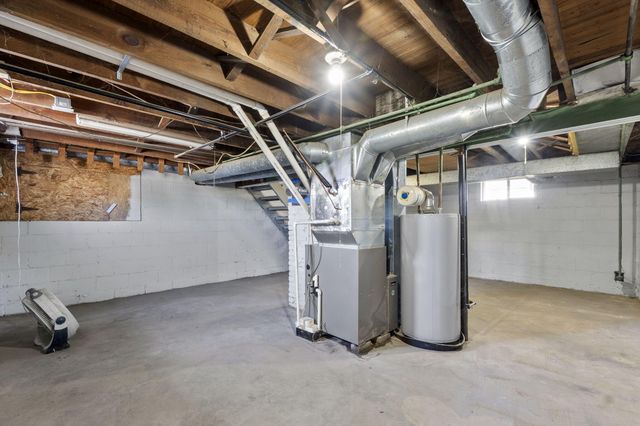 320 E Xenia Drive 320 E Xenia Drive, Fairborn, OH 45324