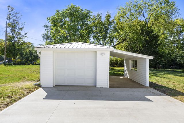 320 E Xenia Drive 320 E Xenia Drive, Fairborn, OH 45324