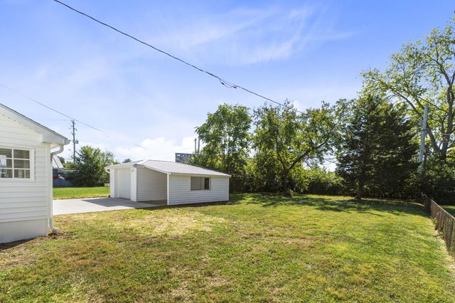 320 E Xenia Drive 320 E Xenia Drive, Fairborn, OH 45324