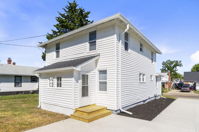 320 E Xenia Drive 320 E Xenia Drive, Fairborn, OH 45324