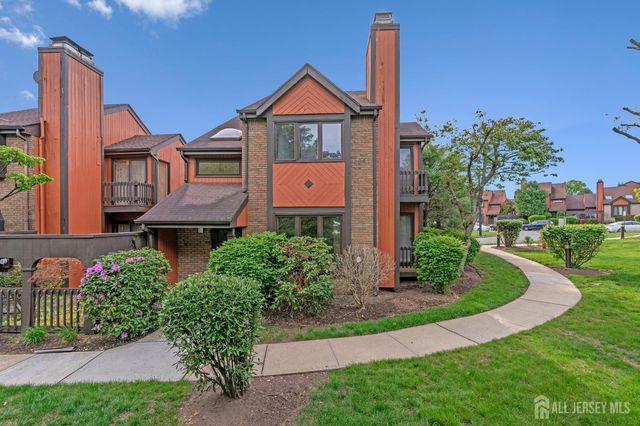 156 Riverbend Drive, North Brunswick, NJ 08902