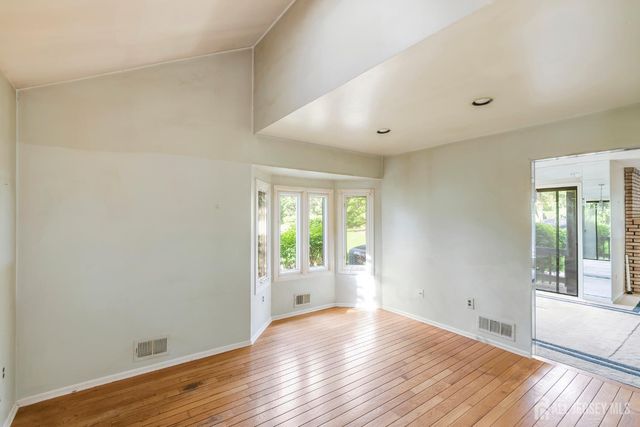 156 Riverbend Drive, North Brunswick, NJ 08902