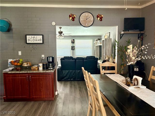 3601 Chevy Chase Avenue, Las Vegas, NV 89110