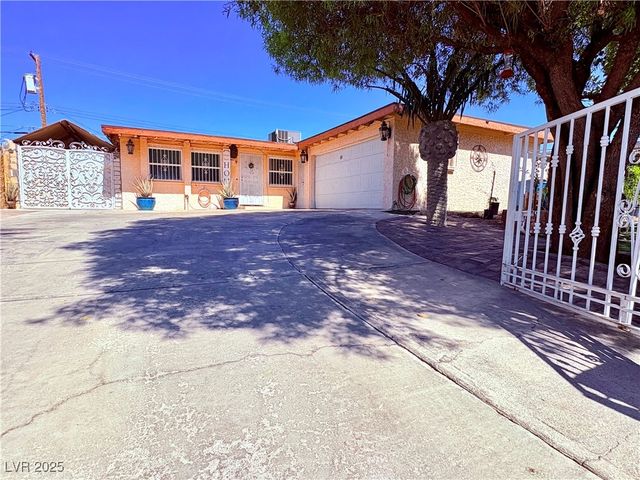 3601 Chevy Chase Avenue, Las Vegas, NV 89110