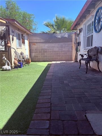 3601 Chevy Chase Avenue, Las Vegas, NV 89110