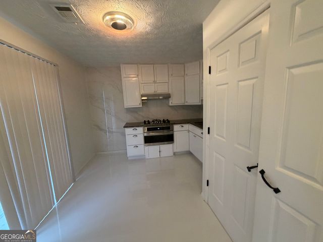 6810 Panda Drive B, Austell, GA 30168