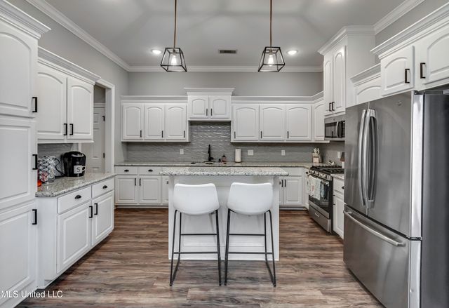 151 Western Ridge Circle, Canton, MS 39046