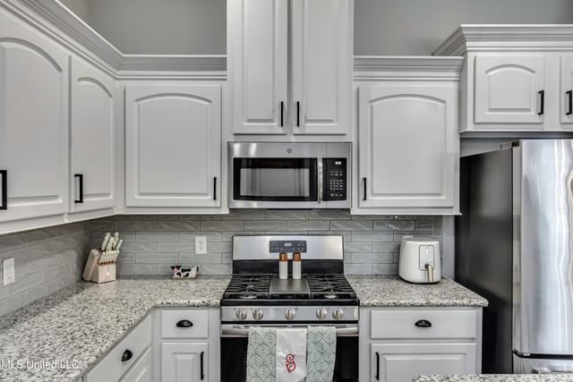 151 Western Ridge Circle, Canton, MS 39046