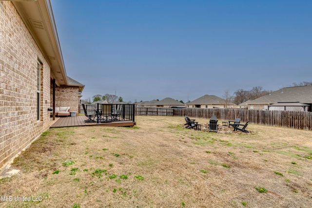 151 Western Ridge Circle, Canton, MS 39046